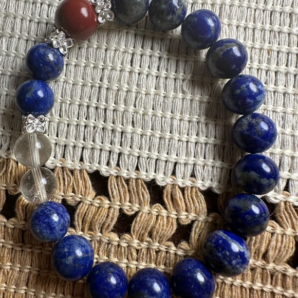 Cinnabar, Lapis Lazuli, and Clear Quartz Beaded Bracelet (Red, White, and Blue) - Picture 5 of 6